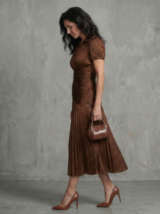 Constance | Robe Midi Rayée à Taille Plissée