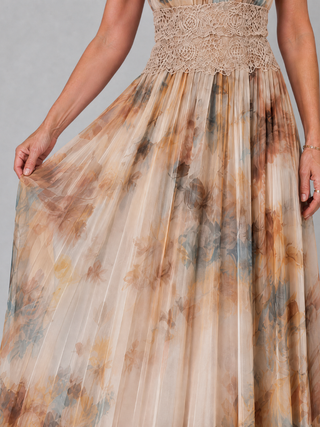 Robe longue Elavenue™ à col licou et taille en dentelle