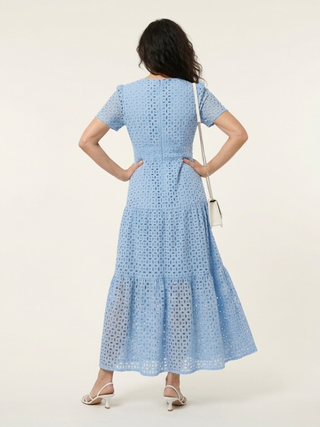 Brielle | Robe midi à manches courtes et décolleté en V