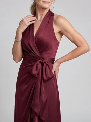 Della | Robe Midi à Encolure Halter
