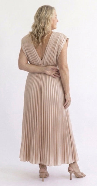 Estella | Robe Midi Plissée Élégante