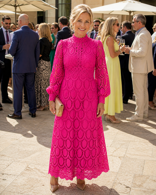 Camille | Robe Midi en Dentelle à Bords Festonnés