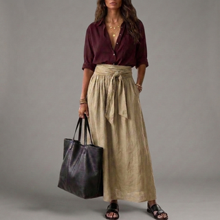 SAHARA | Ensemble Deux Pièces : Haut Noir et Jupe Midi Verte Olive