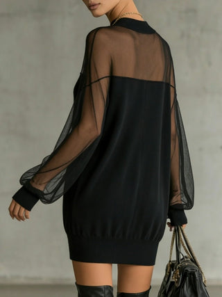 Amélie™ | Robe courte noire élégante à manches en résille - North & Co. Canada