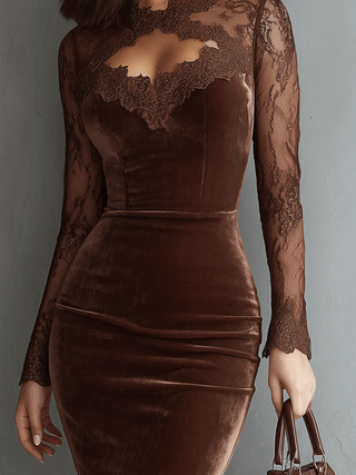 Aurélia™ | Minirobe en velours à manches en dentelle - North & Co. Canada