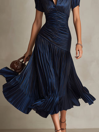 Adriana - Robe mi-longue en satin à rayures rétro