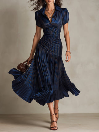Adriana - Robe mi-longue en satin à rayures rétro