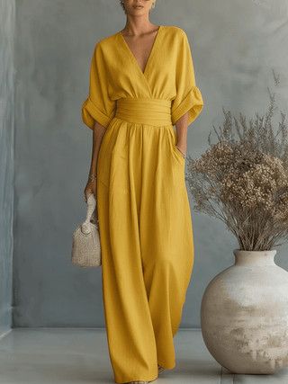 Combinaison élégante à encolure en V et taille haute • S1 - North & Co. Canada