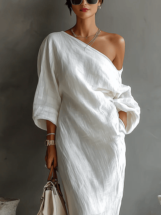 Elise™ | Robe longue élégante avec une épaule dénudée en blanc - North & Co. Canada