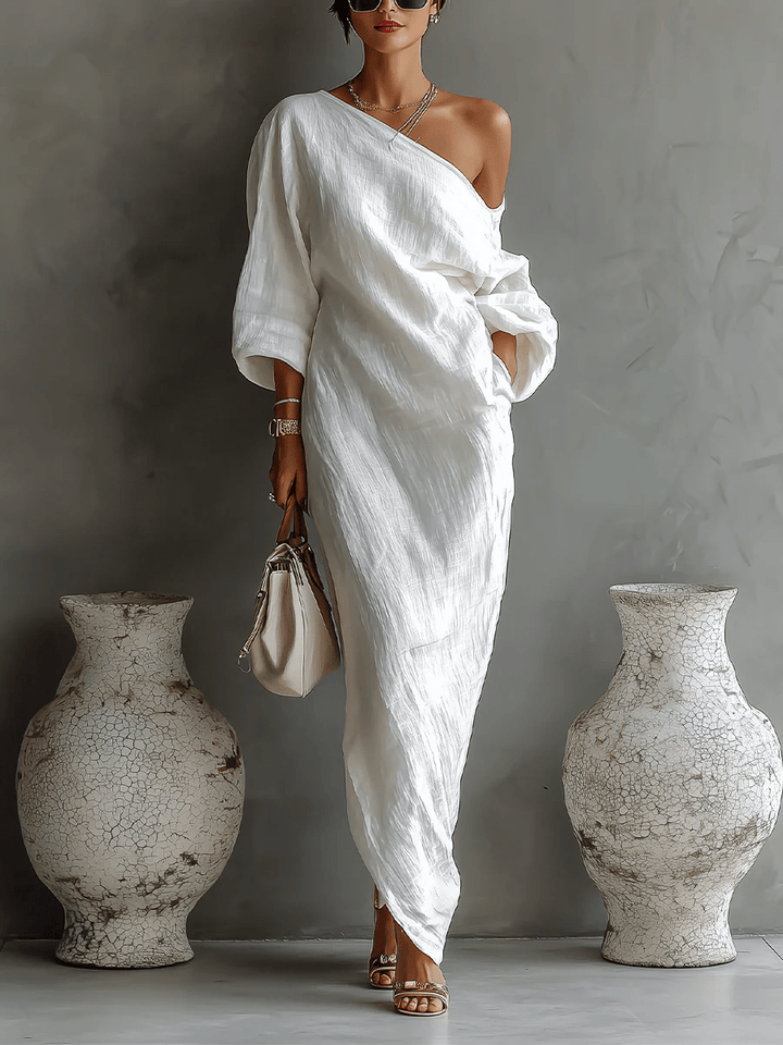 Elise™ | Robe longue élégante avec une épaule dénudée en blanc - North & Co. Canada