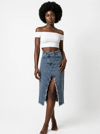 Elle™ | Jupe en denim taille haute à ourlet frangé – North & Co. Canada
