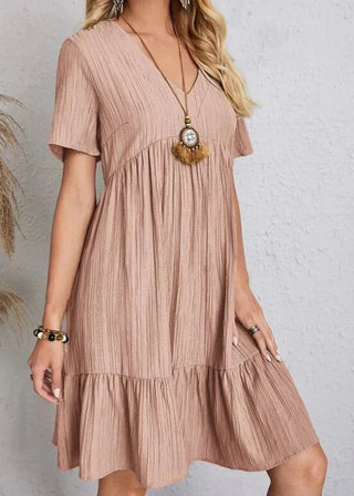 ENORA | FIGURE-FLATTERING ELEGANT DRESS - North & Co. Canada