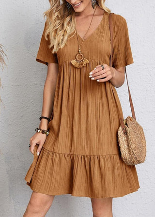ENORA | FIGURE-FLATTERING ELEGANT DRESS - North & Co. Canada