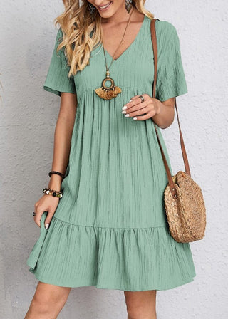 ENORA | FIGURE-FLATTERING ELEGANT DRESS - North & Co. Canada