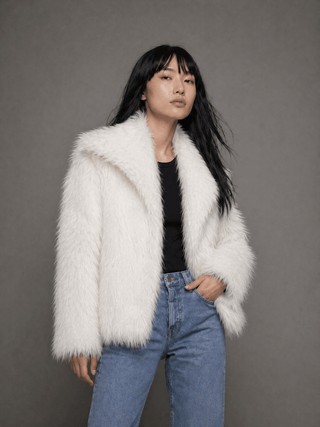 Fiora™ | Manteau doux en fausse fourrure – North & Co. Canada