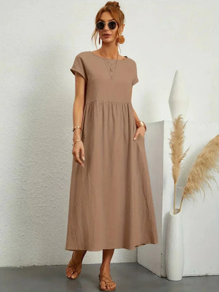 HEIKE | FLOWING MIDI DRESS OF TIMELESS ELEGANCE - North & Co. Canada