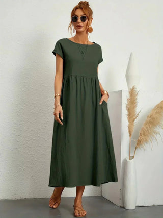 HEIKE | FLOWING MIDI DRESS OF TIMELESS ELEGANCE - North & Co. Canada