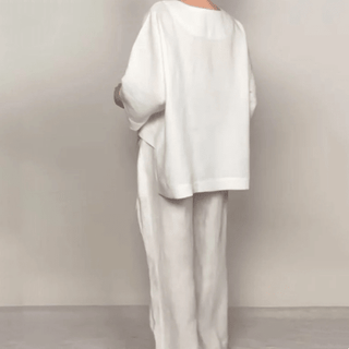 Liza | Ensemble 2 pièces coton-lin – haut à encolure en V et pantalon à jambe large • S1 - North & Co. Canada
