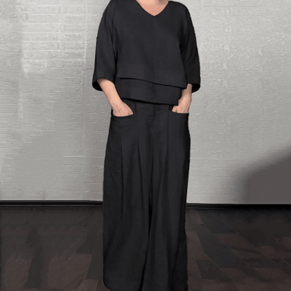 Liza | 2-piece cotton-linen set – V-neck top and wide-leg trousers • S1 - North & Co. Canada