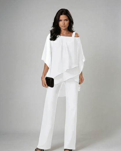 Mariella · Two-Piece Set with a Relaxed Fit • S1 - North & Co. Canada