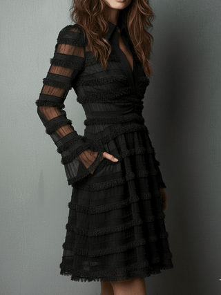 Rosalie™ | Robe courte élégante à décolleté en V plongeant - North & Co. Canada